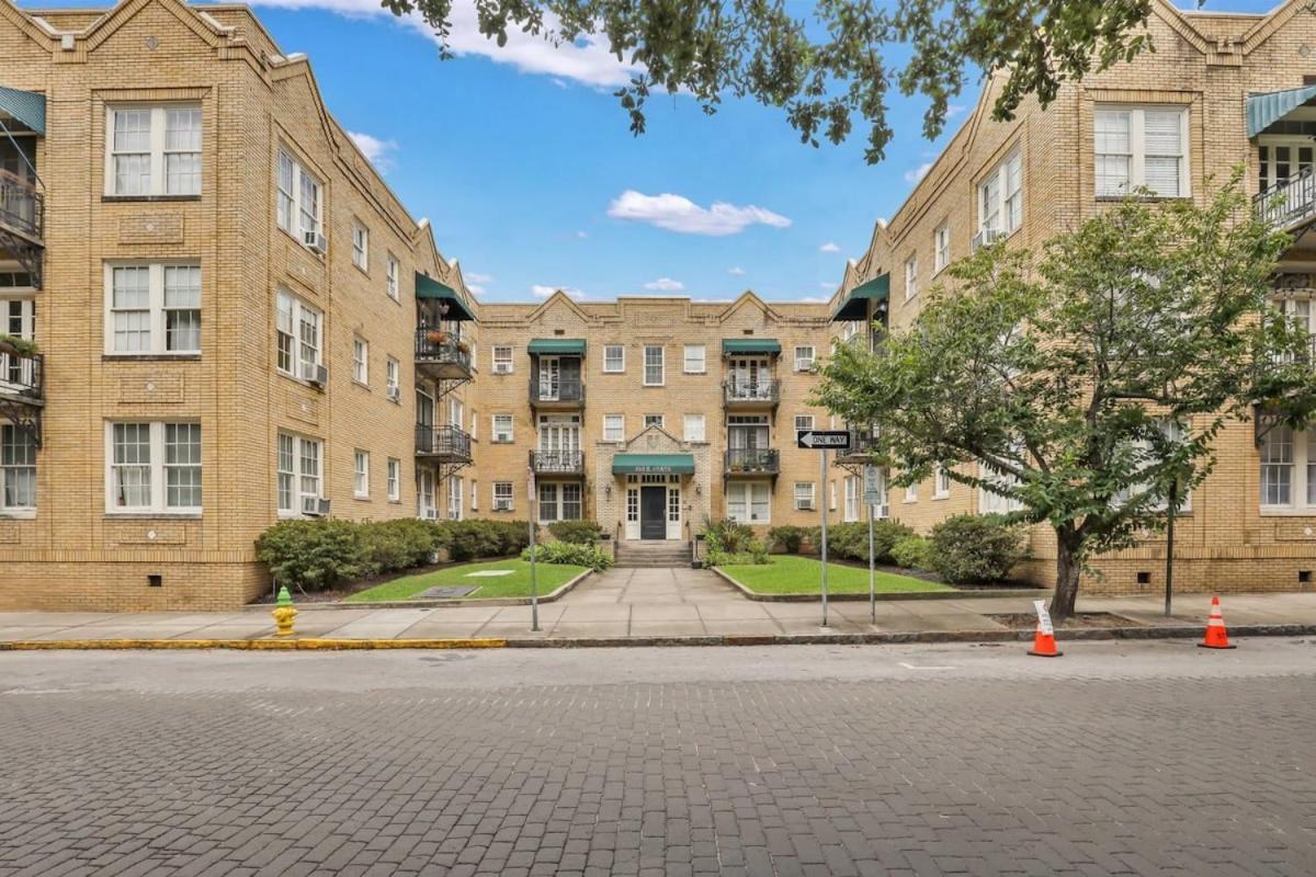 The Graham On Oglethorpe Square Villa Savannah Exterior photo